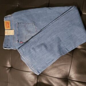Levi's bootcut jeans. Size 22w mid rise. Brand New with tags